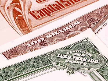 True or False: Do Declining Endowments Mean Less Financial Aid?