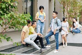 How Private Schools Handle Cell Phones: Why Phone-Free Campuses Are Growing