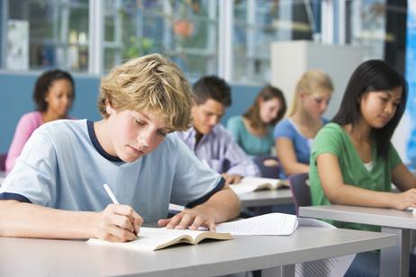 Cellphones In The Classroom: Good Or Bad?