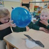 Glenwood Country Day School Photo #10 - STATIC ELECTRICITY!