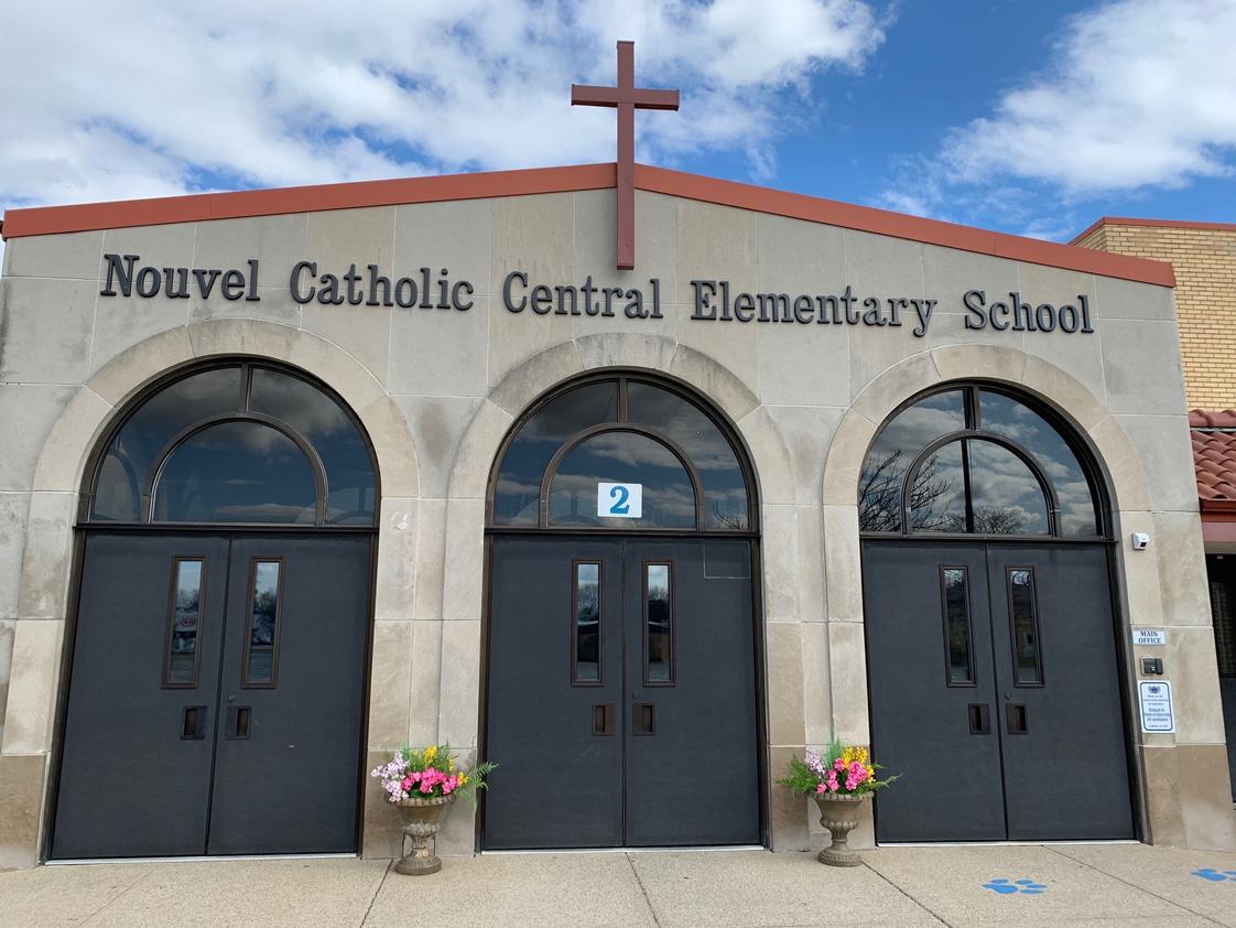 Nouvel Catholic Central Elementary School Photo #1 - Nouvel Catholic Central Elementary and Middle School welcomes students from Preschool (age 3) all the way to 8th grade. At Nouvel, we pride ourselves on our small class sizes, service to the community and high-achieving students.