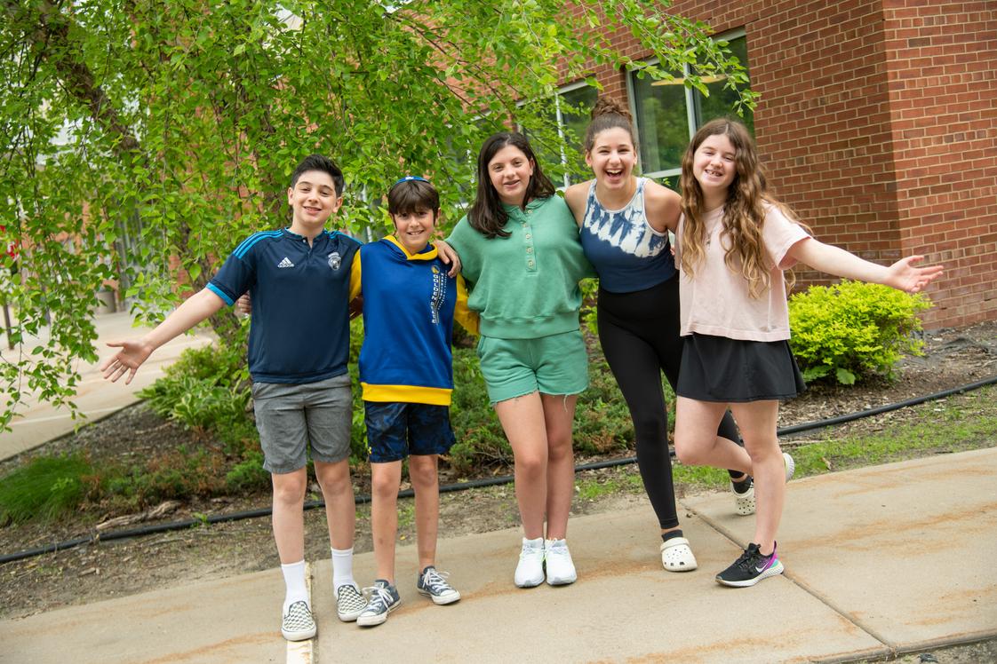 Amos and Celia Heilicher Minneapolis Jewish Day School Photo