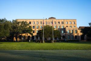 Episcopal High School Photo