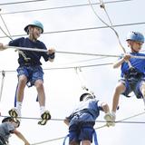 The Steward School Photo #5 - Middle School students participate in a high-ropes course during our annual community week.