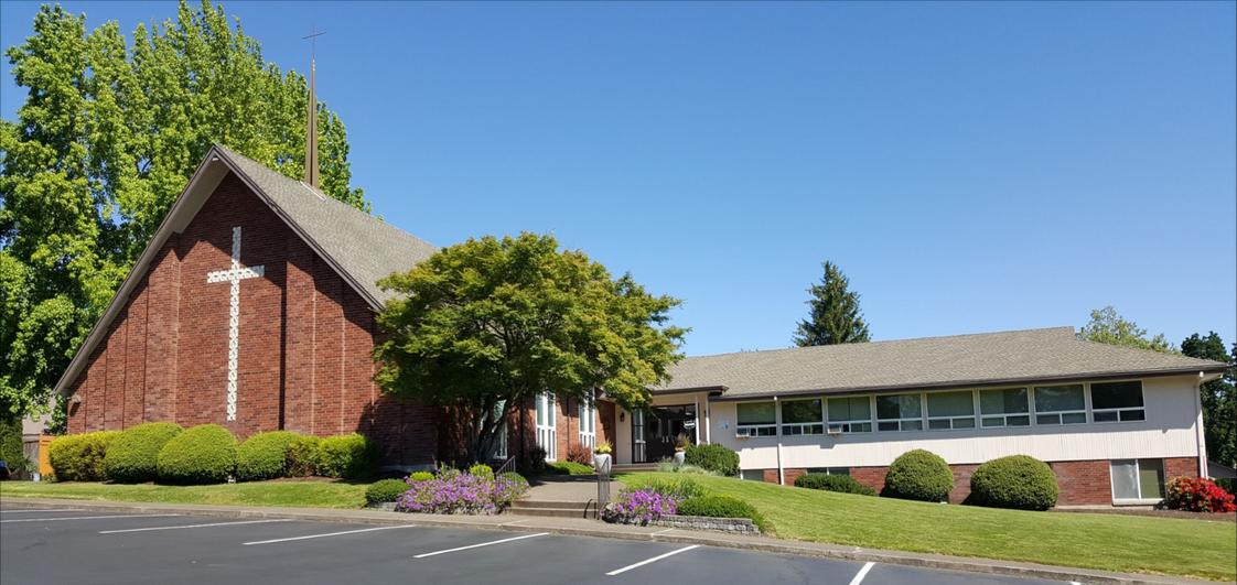 Gaarde Christian School Photo #1 - Gaarde Christian School is located on the campus of Faith Journey Church in Tigard, Oregon