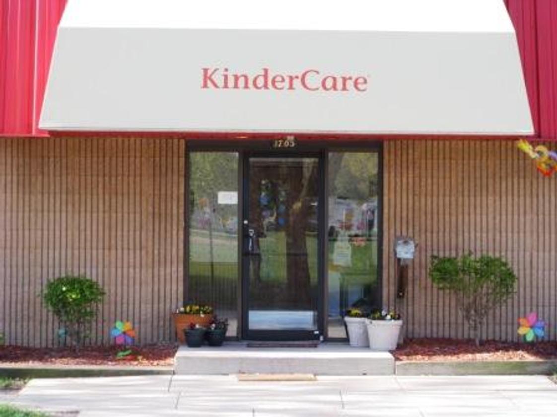 Waukesha Pine St. KinderCare Photo - Kinder Care Learning Center