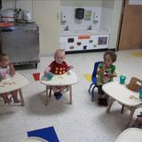 Wise Road/Schaumburg KinderCare Photo #3 - Enjoying our delicious snack!!