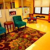KinderCare at Hunt Club Photo #1 - Our lobby and parent center are designed to give you the time you need during drop off and pick up.