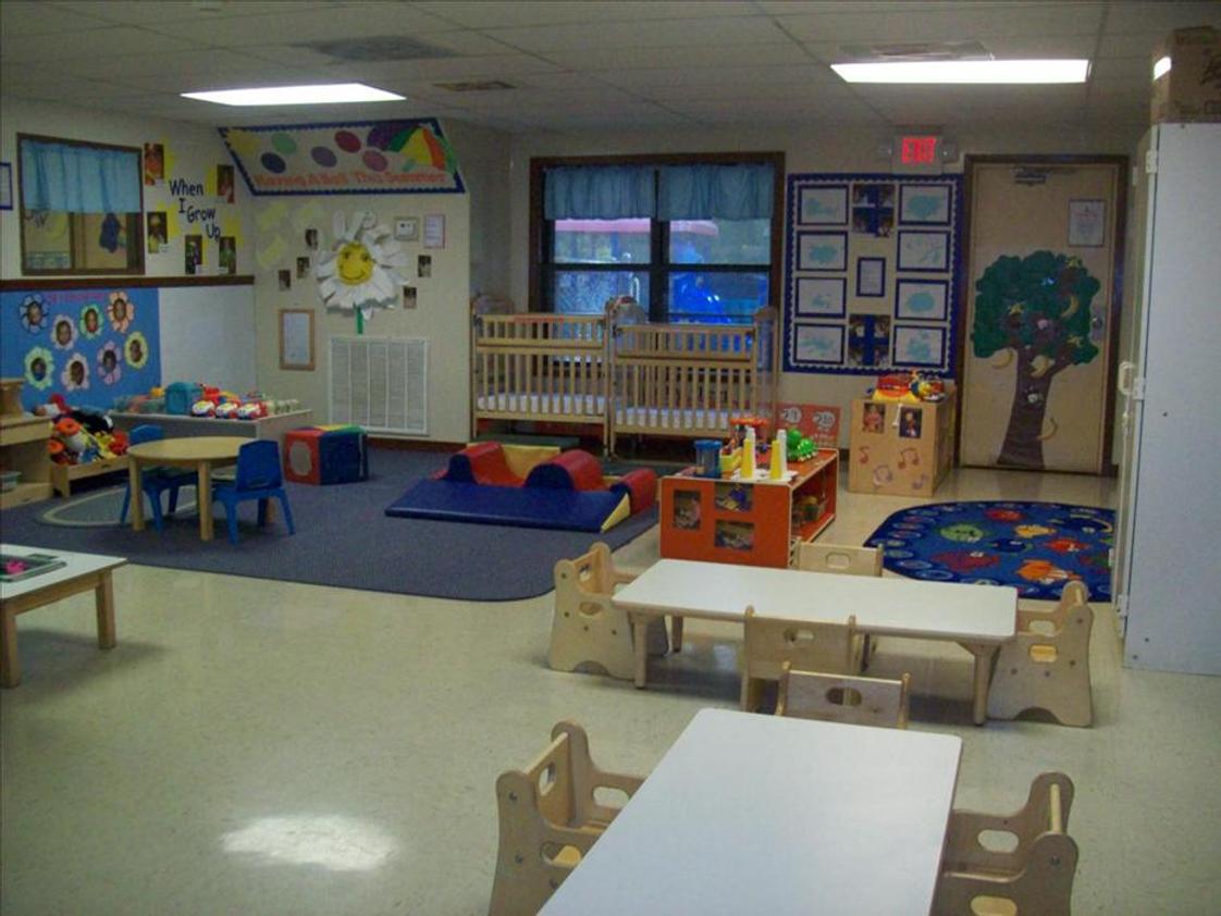 Bartlett KinderCare Photo - Toddler Classroom