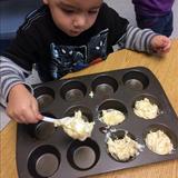 Clear Lake KinderCare Photo #8 - BAKING CUPCAKES IN COOKING CLASS