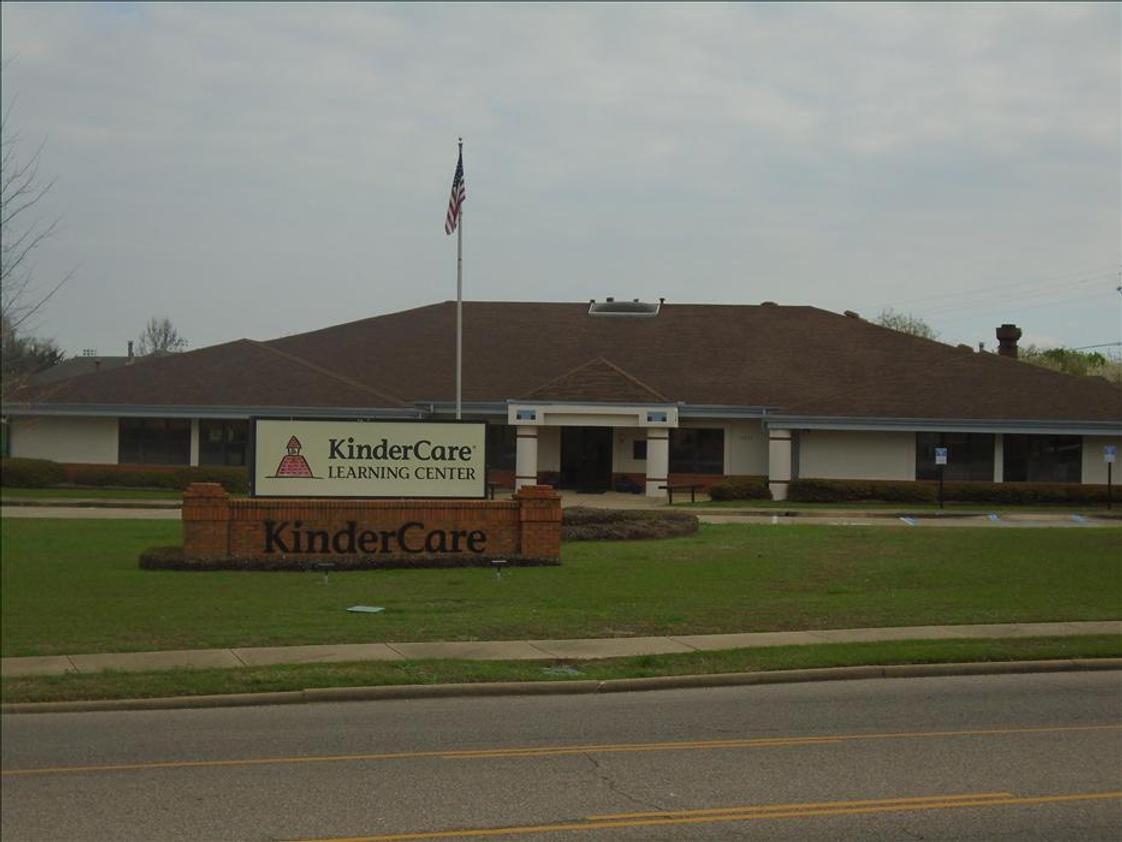 Halcyon Park KinderCare Photo #1 - Welcome to the Halcyon Park KinderCare!