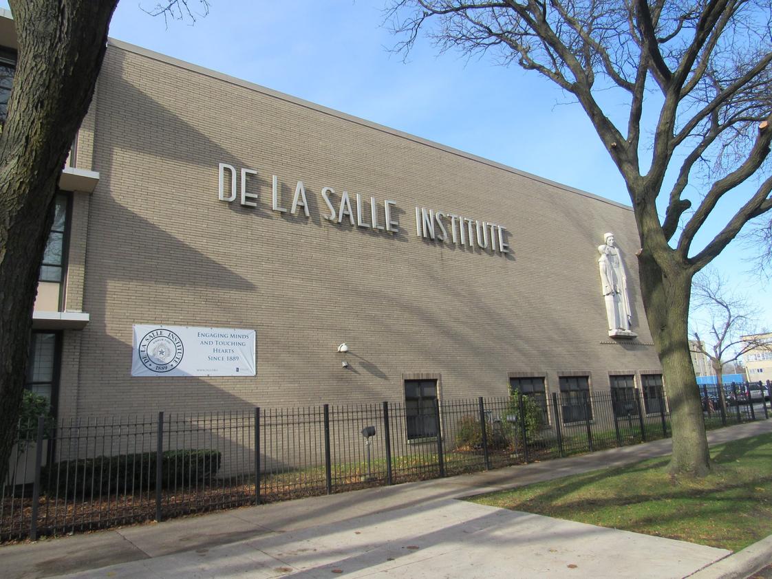 De La Salle Institute - Institute Campus Photo #1 - De La Salle Institute